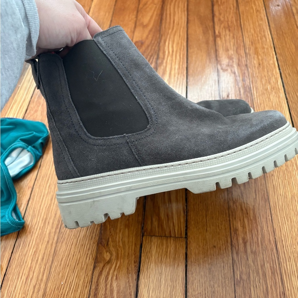 Gabor Black and White Sole Shoes